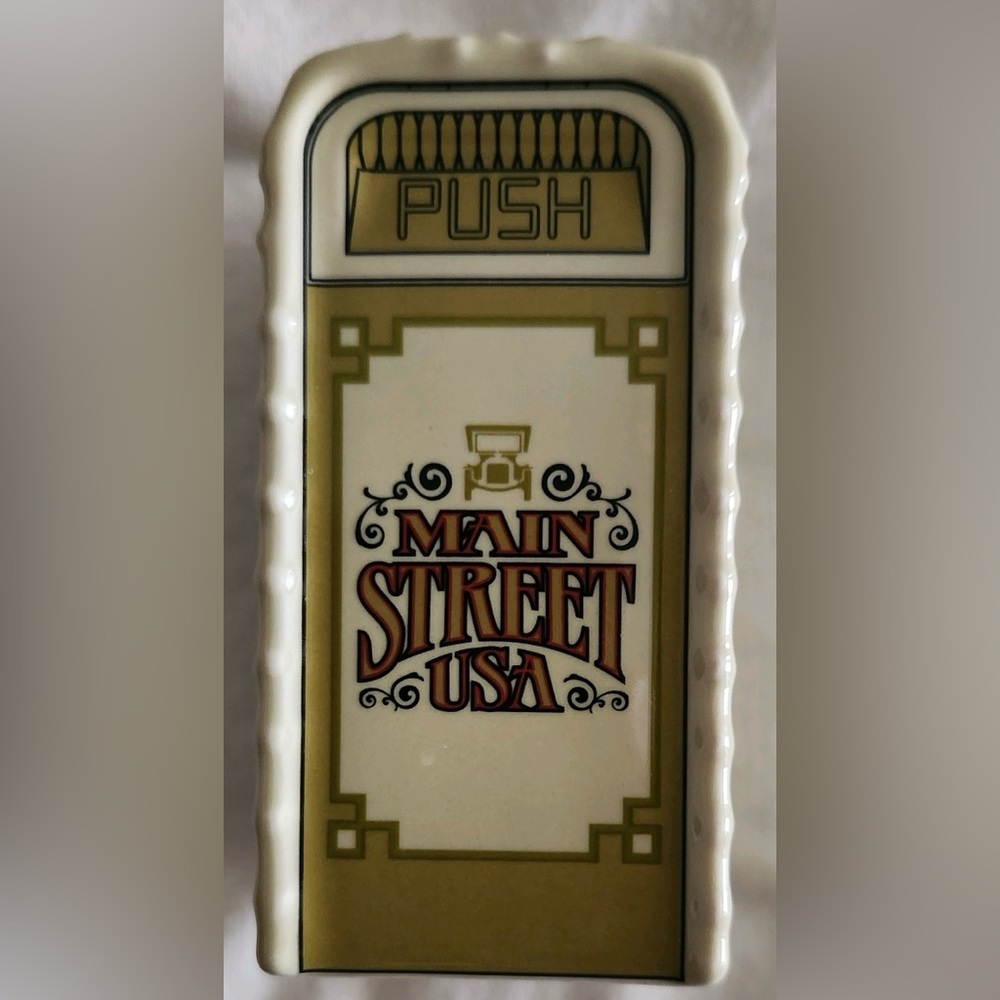 NWT Authentic Disney Parks - Main Street USA Salt or Pepper Shaker (Retired)